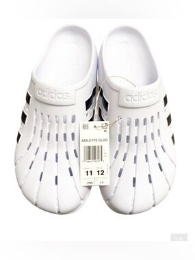 ADIDAS ADILETTE CLOGS NWT
